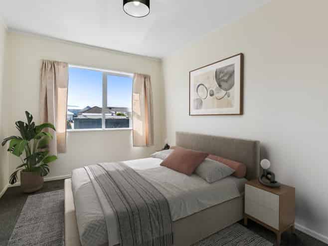 13/154 Onepu Road, Lyall Bay