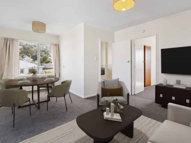 13/154 Onepu Road, Lyall Bay