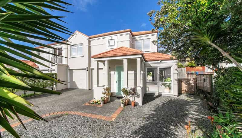 4 Pilsdon Place, New Lynn