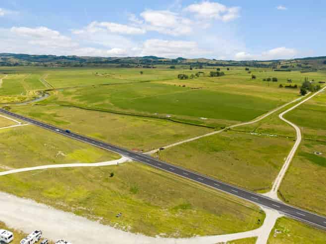 453 East Coast Road, Kaiaua