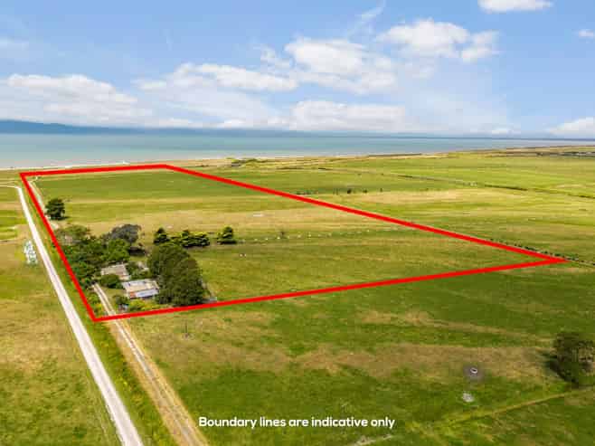 453 East Coast Road, Kaiaua