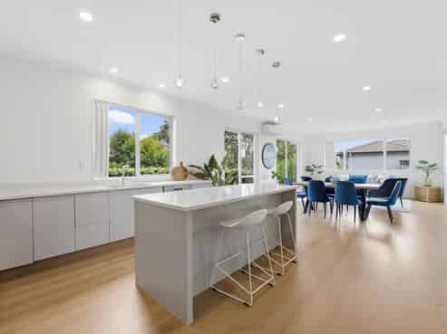 6 Viridian Lane, Greenhithe