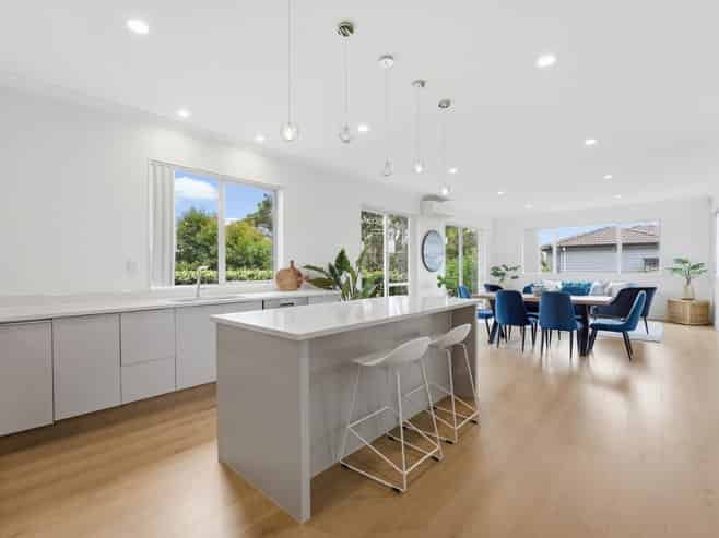 6 Viridian Lane, Greenhithe