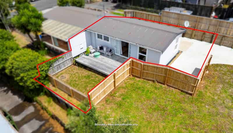 62A McLeod Road, Te Atatu South