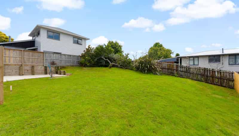 62B McLeod Road, Te Atatu South
