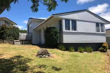 32 Totara Street, Waiuku