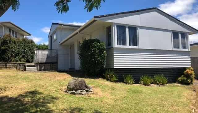 32 Totara Street, Waiuku