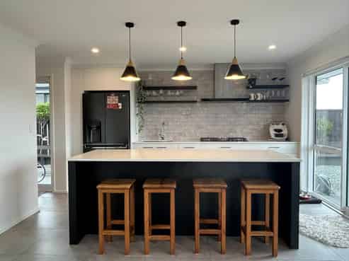 6 Panui Avenue, Helensville