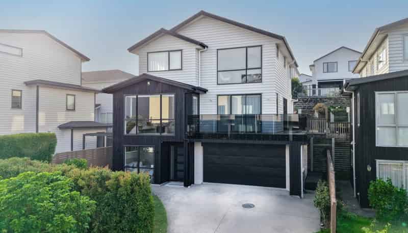 16 Windlass Street, Long Bay