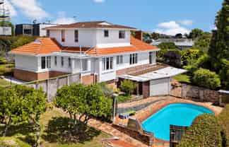 27 Sylvia Road, Saint Heliers