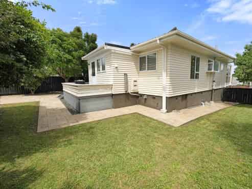 1/29 Gloria Avenue, Te Atatu Peninsula