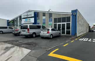 Prime showroom / light industrial CBD