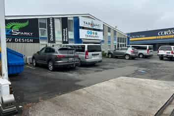 Prime showroom / light industrial CBD