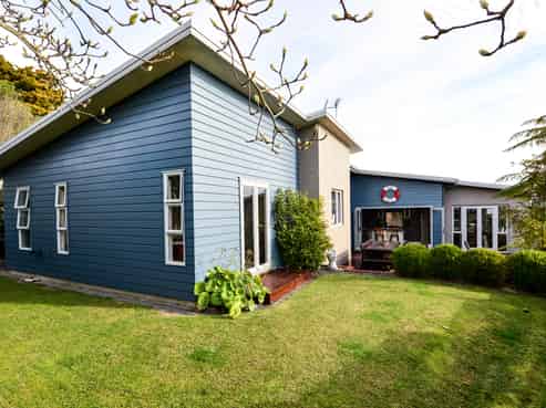 7 Greenfield Drive, Western Heights