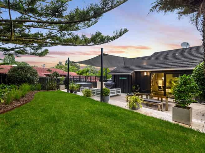 3 Sandiacre Way, Browns Bay