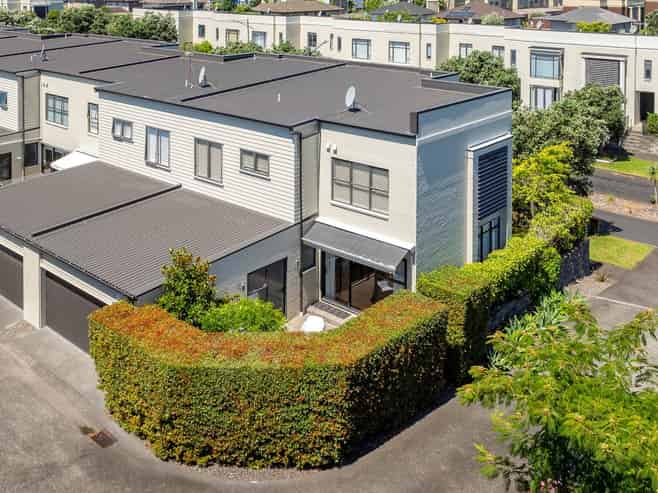 81 Bluegrey Avenue, Stonefields