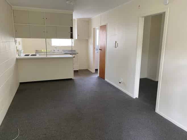 8/17 Opoia Road, Claudelands