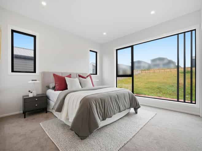 3 Makumaku Place, Long Bay