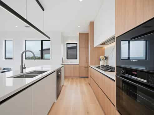 3 Makumaku Place, Long Bay