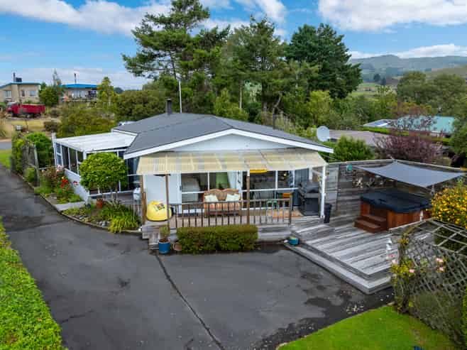 20 Kerr Street, Karitane