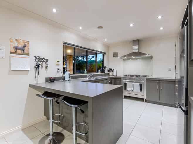 41 Consort Close, Paraparaumu Beach