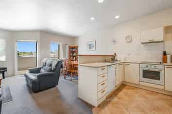 55 Palmgreen Court, Stanmore Bay