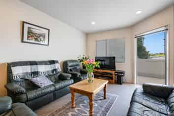 55 Palmgreen Court, Stanmore Bay