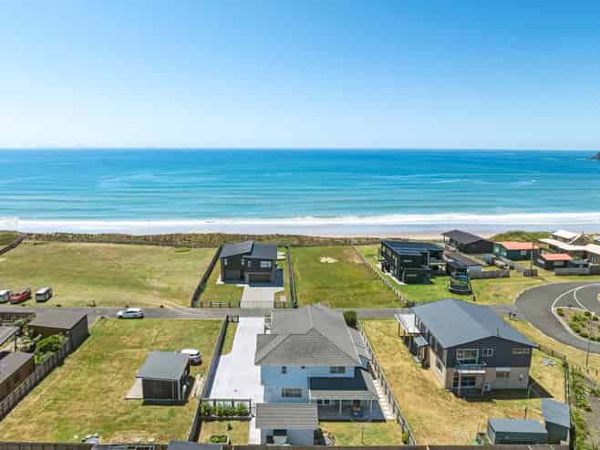 3 Christie Close, Pataua North