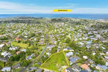 889 East Coast Road, Northcross