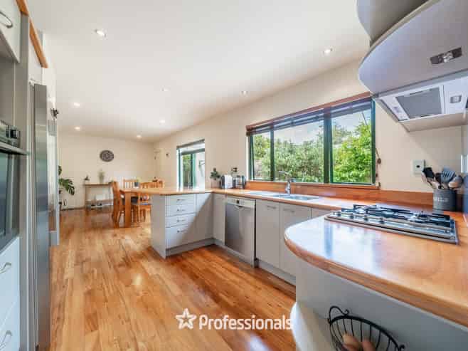 28b Epuni Street, Central Hutt