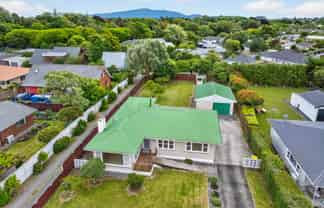 14 Karu Crescent, Waikanae