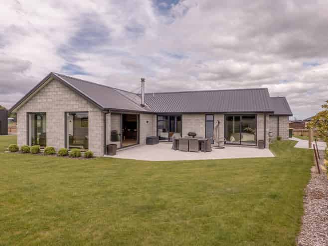 14 Kersey Avenue, Darfield