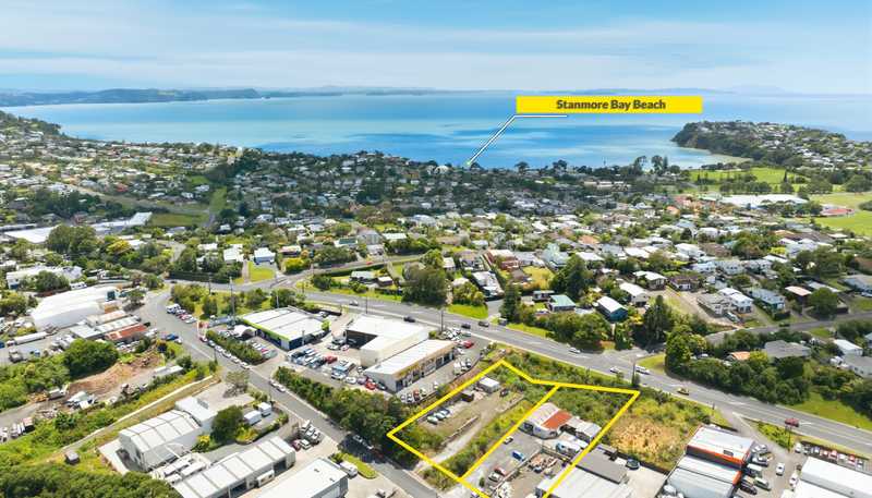 615 & 617 Whangaparaoa Road, Stanmore Bay