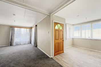 109 Carlton Avenue, Tawhero