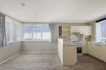 109 Carlton Avenue, Tawhero