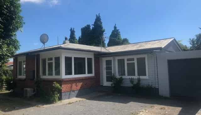 1B Steeles Lane, Western Heights