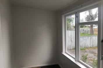 1B Steeles Lane, Western Heights