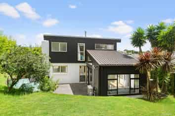 2/5 Hogans Road, Glenfield