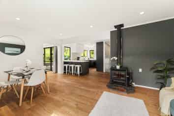 2/5 Hogans Road, Glenfield