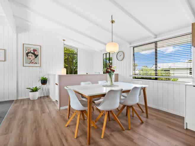 2 Gannet Place, One Tree Point