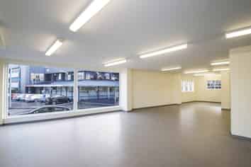 CORNER PROFILE ON NEW NORTH ROAD
