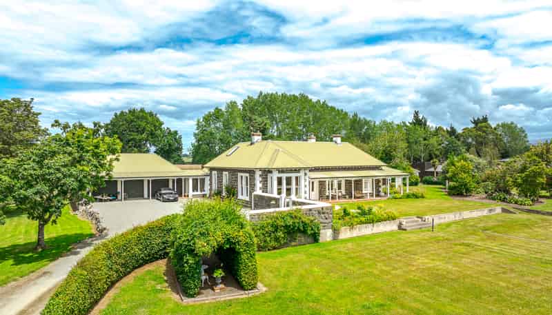 332 Gleniti Road, Hadlow