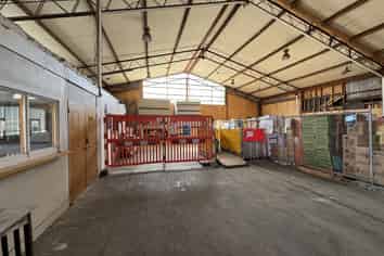 Warehouse/Yard in Prime Rongotai