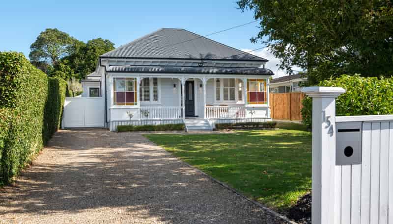 154 Hinemoa Street, Birkenhead