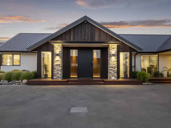 117 Verdeco Boulevard, Lincoln