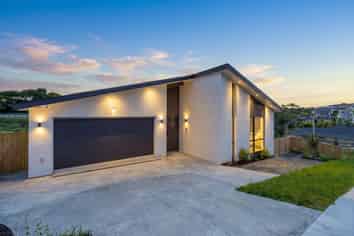 16 Skulander Crescent, Millwater