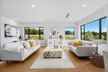 16 Skulander Crescent, Millwater