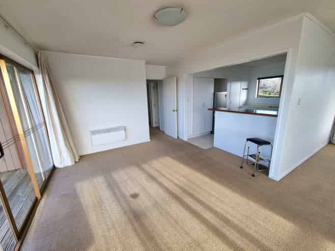 2/8B Newhaven Terrace, Mairangi Bay