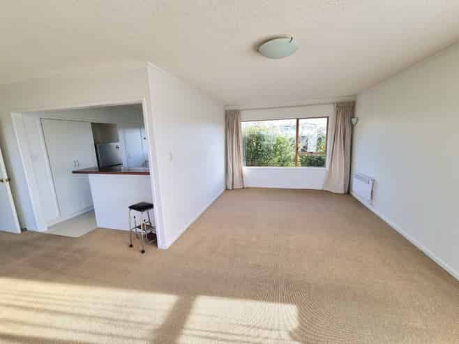 2/8B Newhaven Terrace, Mairangi Bay