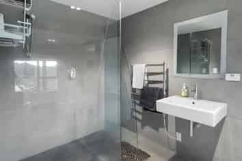 126 Fairview Crescent , Omiha